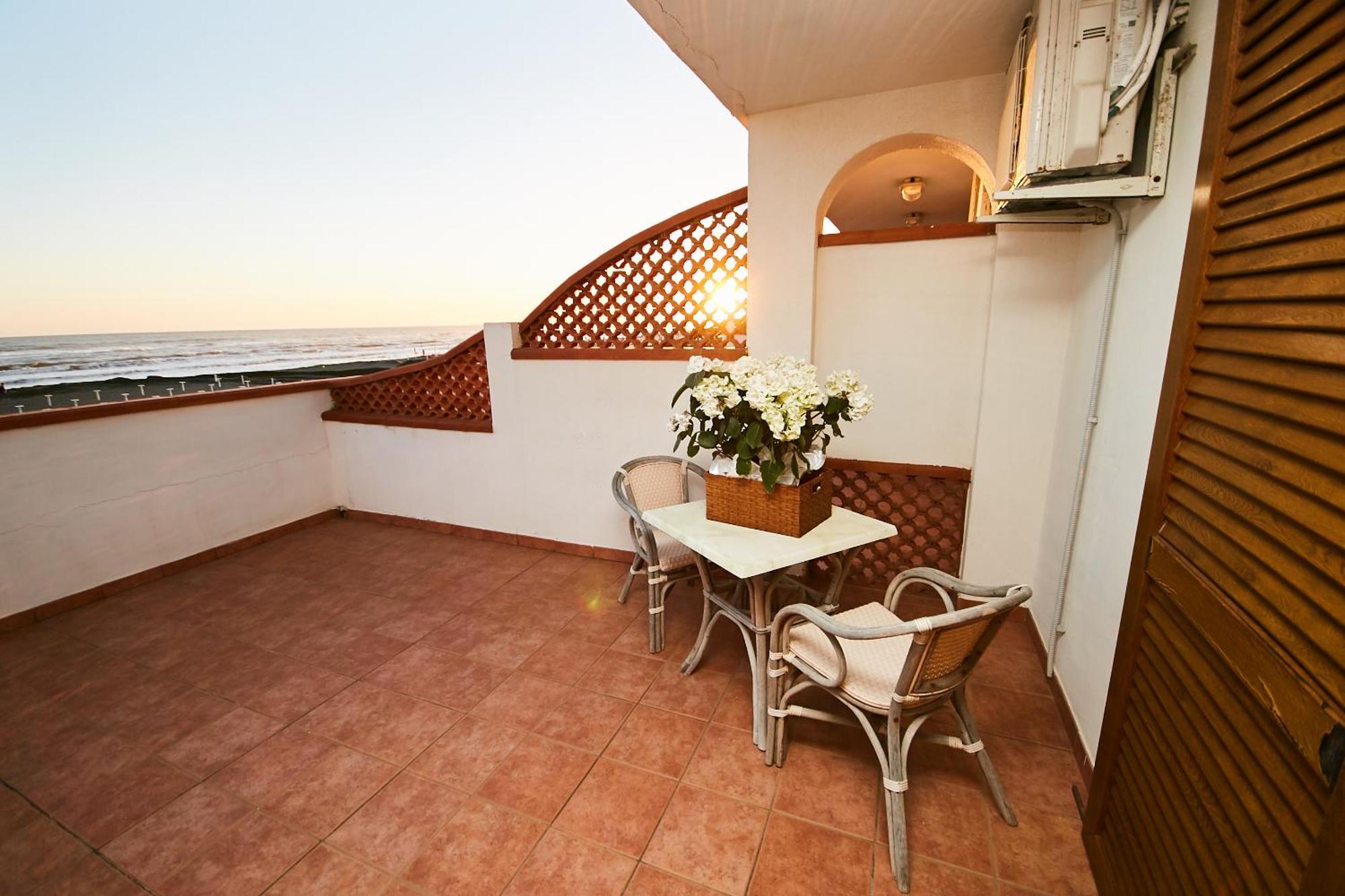 Hotel Miramare Torre di Montalto Esterno foto